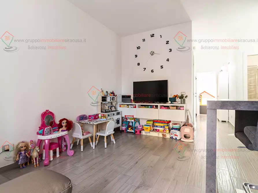 Immagine 6 di Trilocale in vendita  a Siracusa