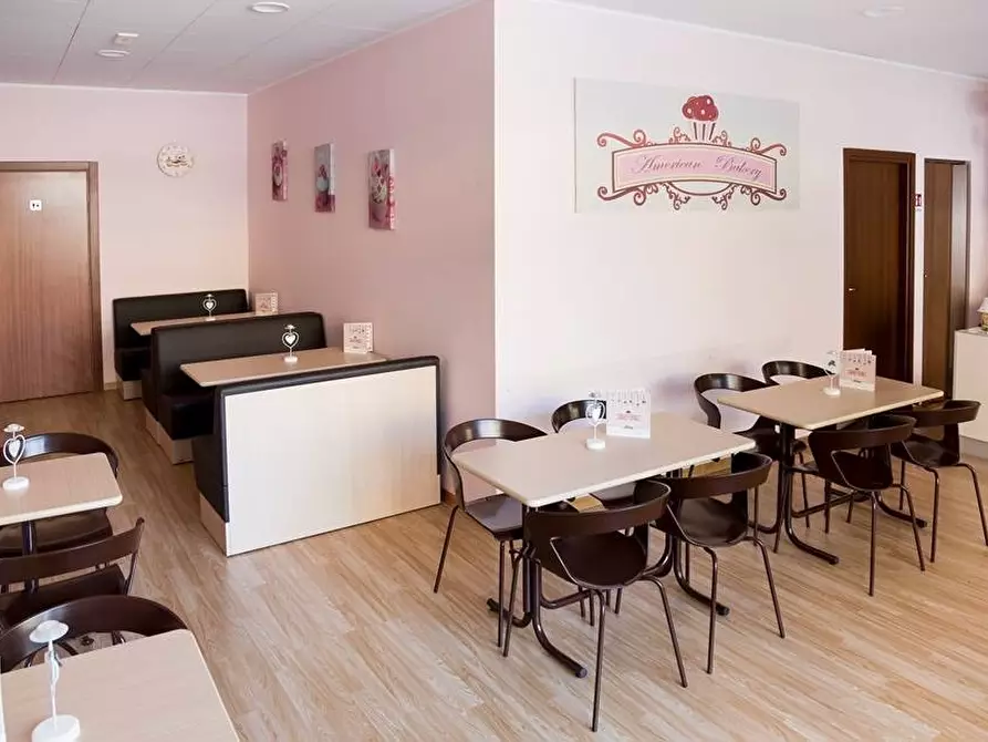 Immagine 1 di Locale commerciale in affitto  a Siracusa