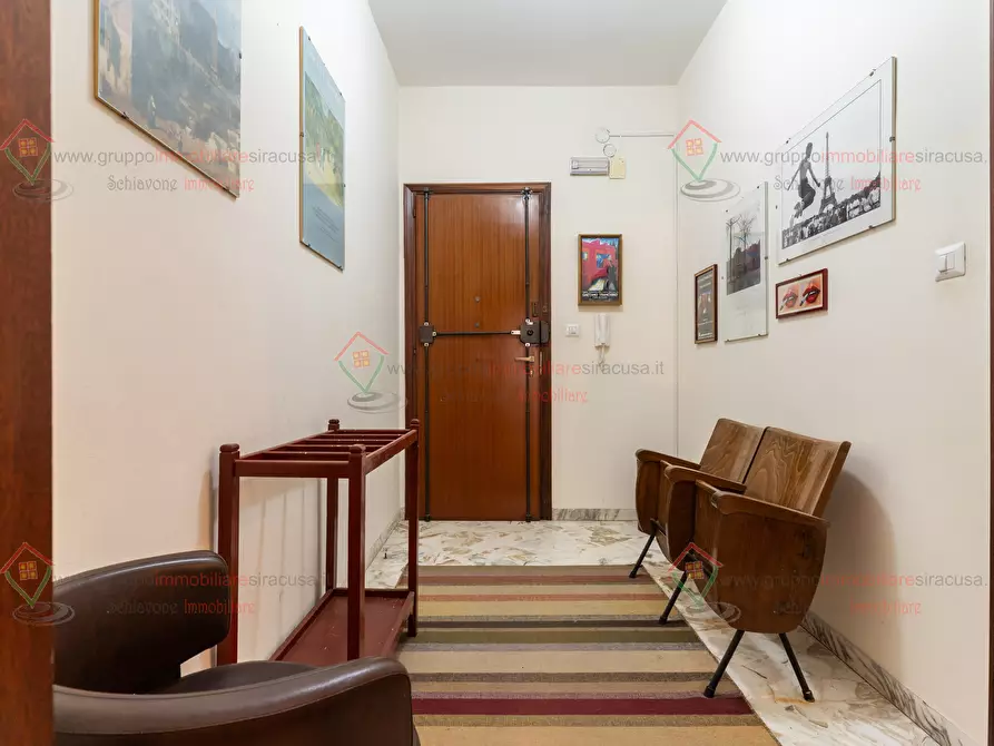 Immagine 4 di Pentalocale in affitto  a Siracusa