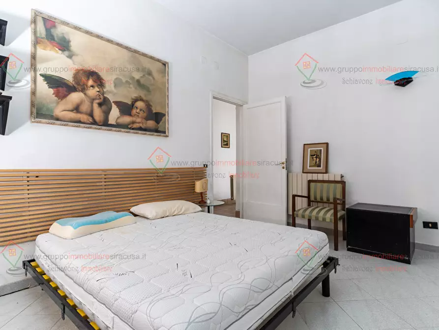 Immagine 11 di Appartamento in vendita  a Siracusa