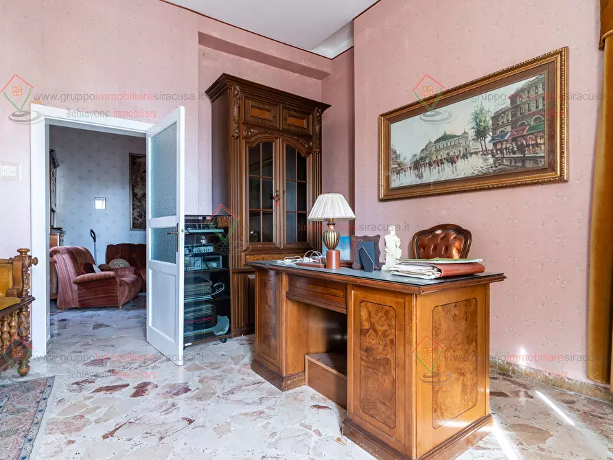 Immagine 4 di Pentalocale in vendita  a Siracusa