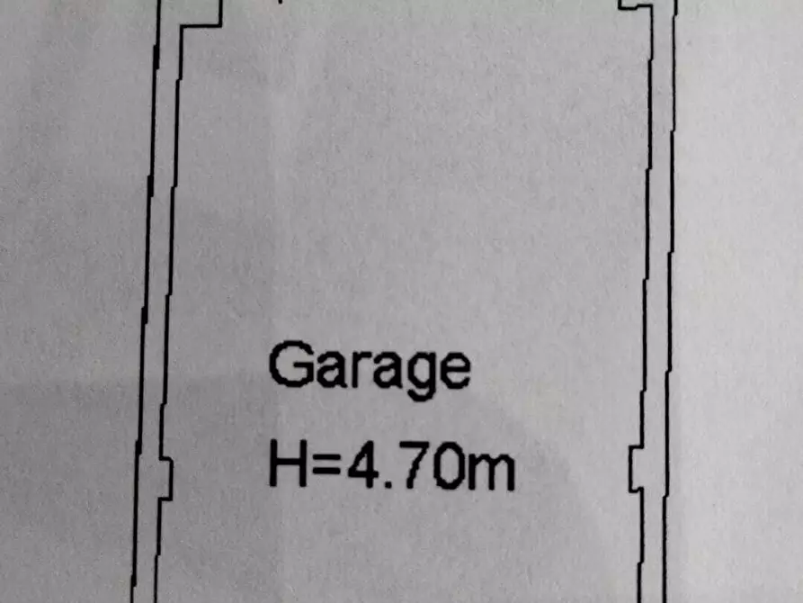 Immagine 2 di Garage in vendita  a Siracusa