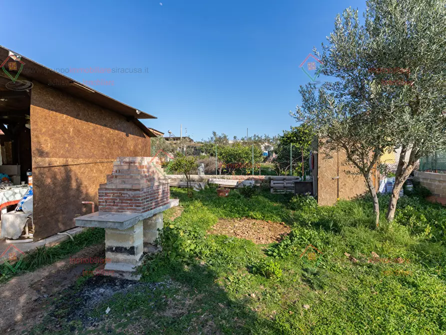 Immagine 5 di Terreno edificabile in vendita  a Siracusa