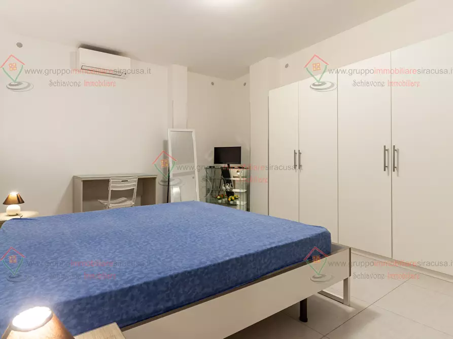 Immagine 13 di Trilocale in affitto  a Siracusa