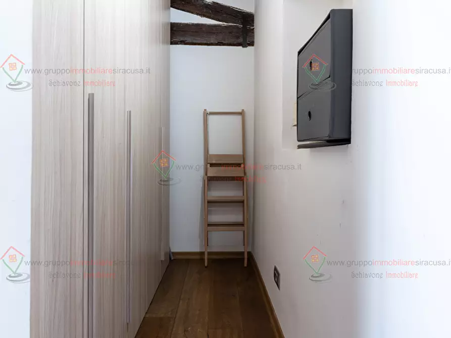 Immagine 16 di Appartamento in vendita  a Siracusa