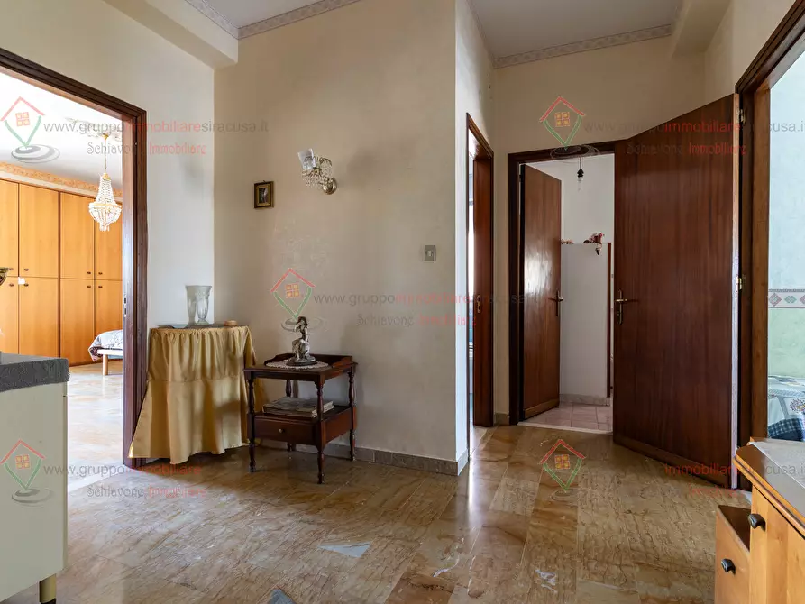 Immagine 12 di Quadrilocale in vendita  a Siracusa