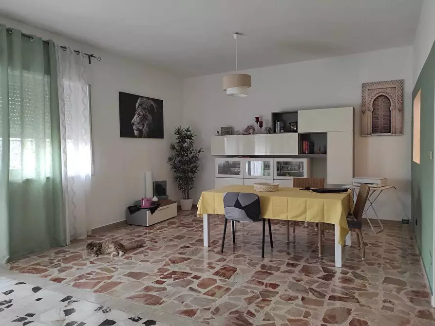 Immagine 1 di Quadrilocale in affitto  a Siracusa