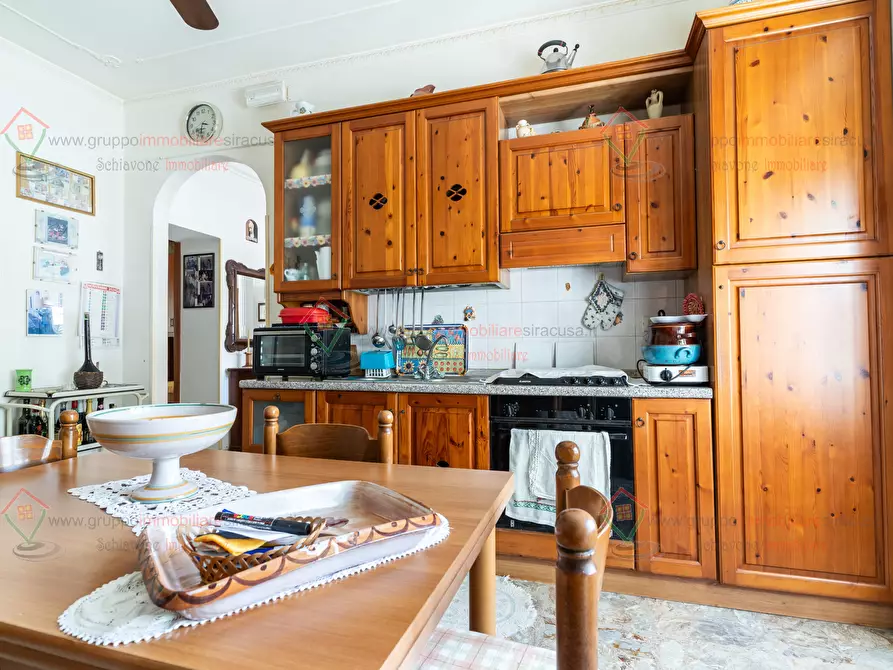 Immagine 7 di Trilocale in vendita  a Siracusa