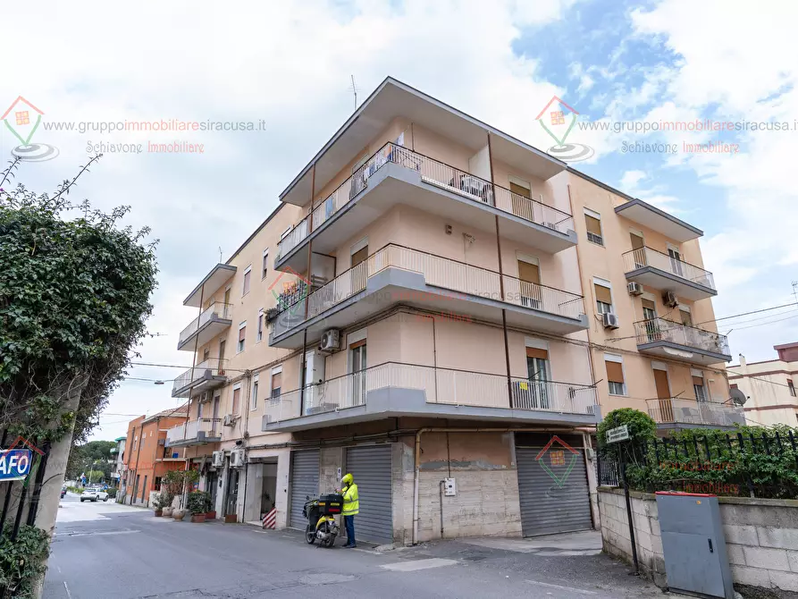 Immagine 23 di Pentalocale in vendita  a Siracusa