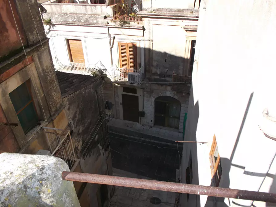 Immagine 3 di Casa indipendente in vendita  a Canicattini Bagni