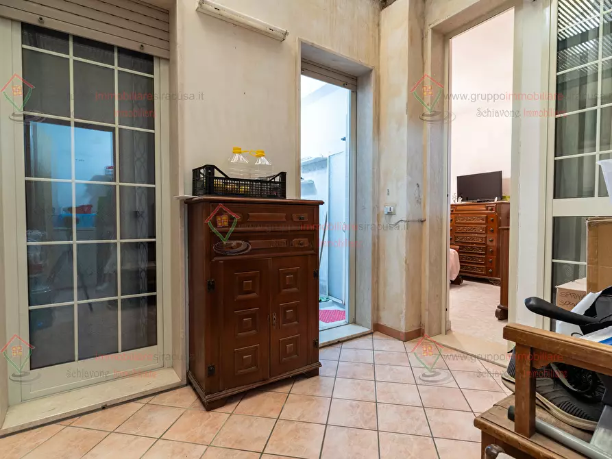 Immagine 12 di Casa indipendente in vendita  a Siracusa