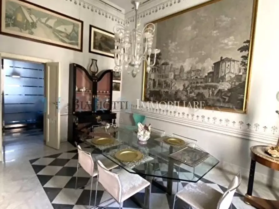 Immagine 6 di Trilocale in vendita  a Livorno