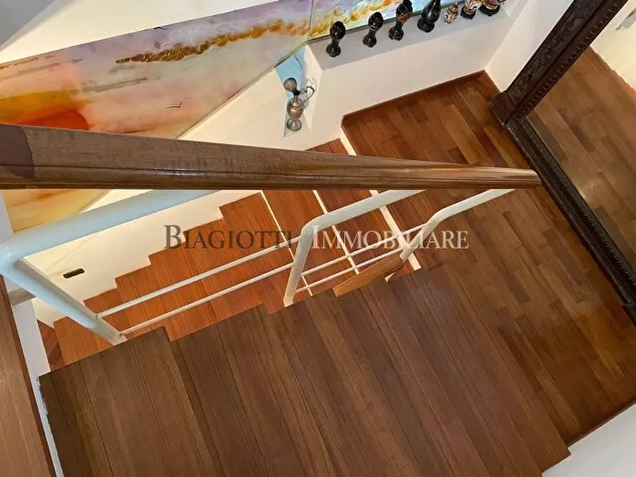 Immagine 28 di Casa semindipendente in vendita  a Livorno