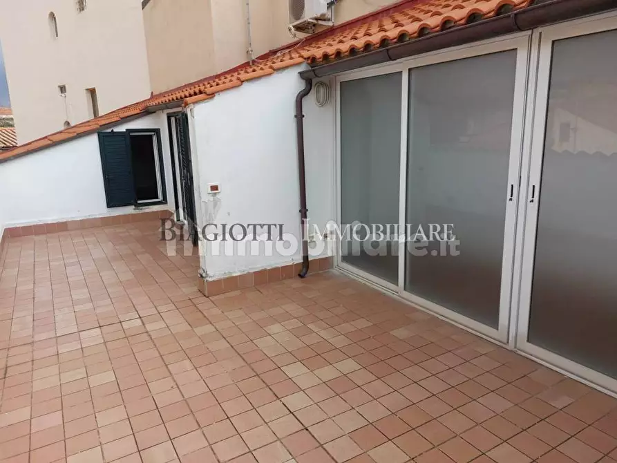 Immagine 77 di Casa semindipendente in vendita  a Livorno