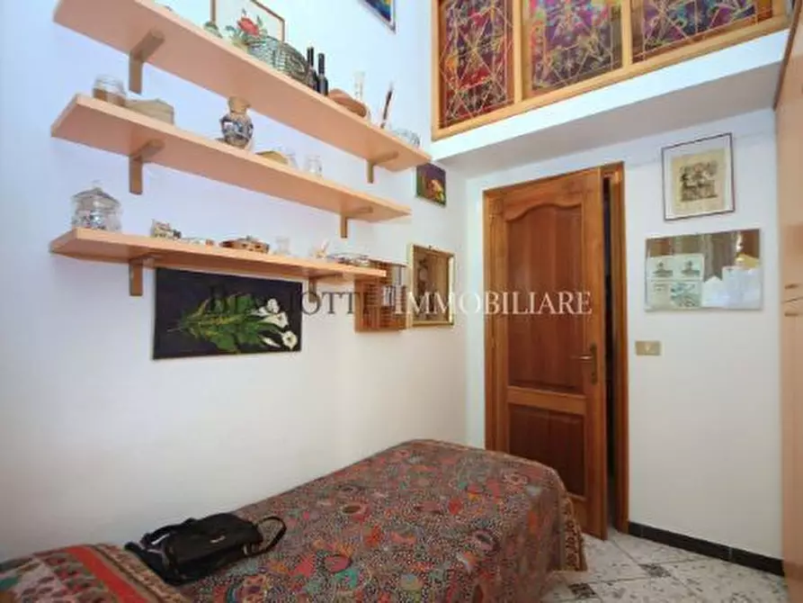 Immagine 7 di Pentalocale in vendita  in via del fante a Livorno