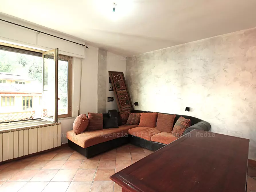 Immagine 7 di Appartamento in vendita  a Vezzano Ligure