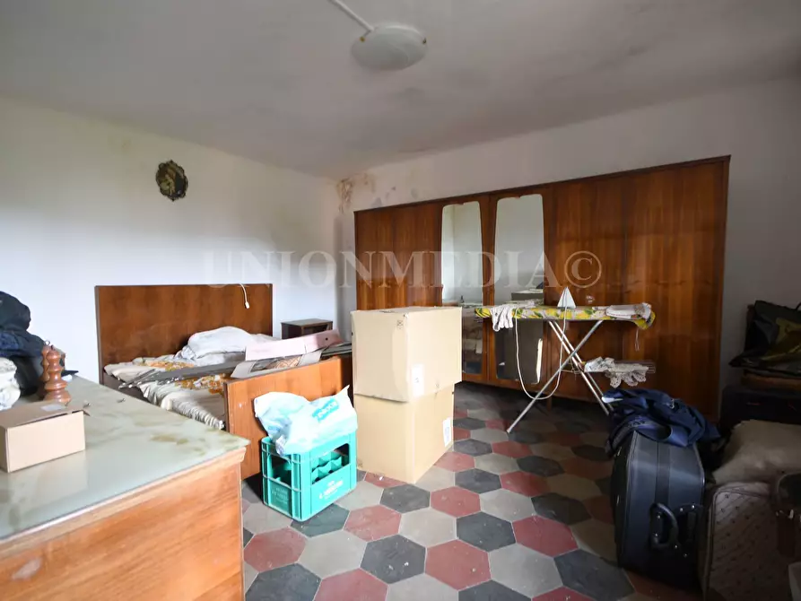 Immagine 25 di Casa semindipendente in vendita  in Via triboli a Sarzana