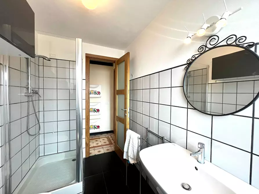 Immagine 14 di Appartamento in vendita  in Via porta parma 12 a Sarzana