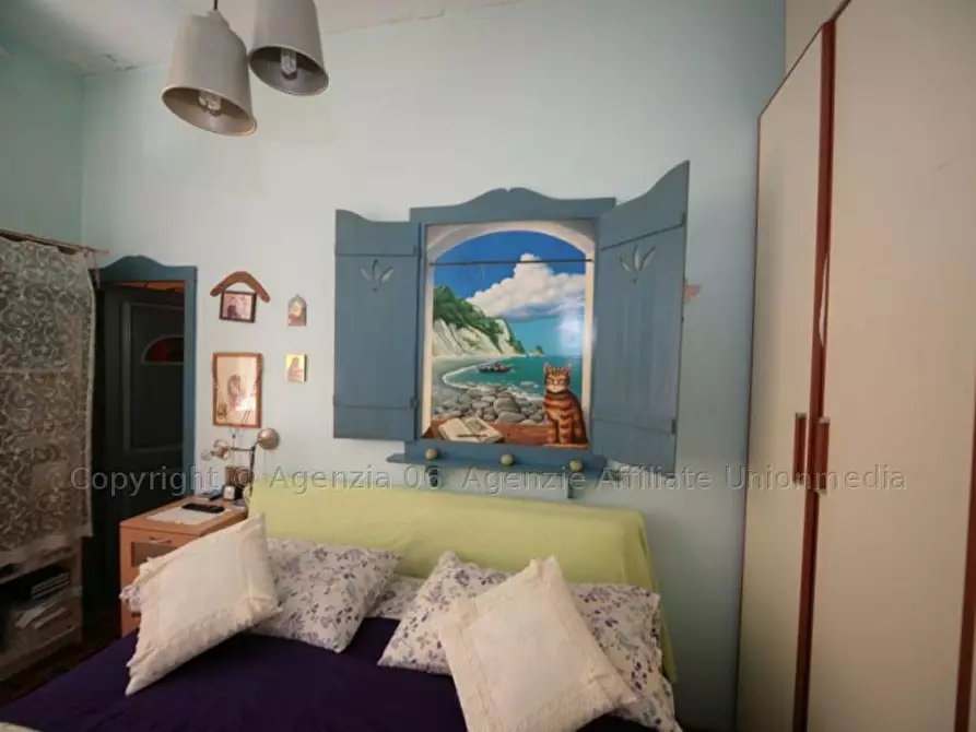 Immagine 16 di Casa bifamiliare in vendita  a Sarzana