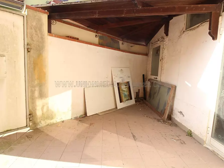 Immagine 2 di Appartamento in vendita  a Lerici