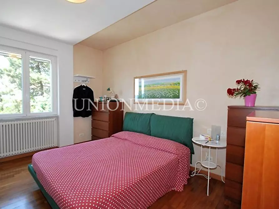 Immagine 44 di Villa in vendita  in Via cappuccini a Sarzana