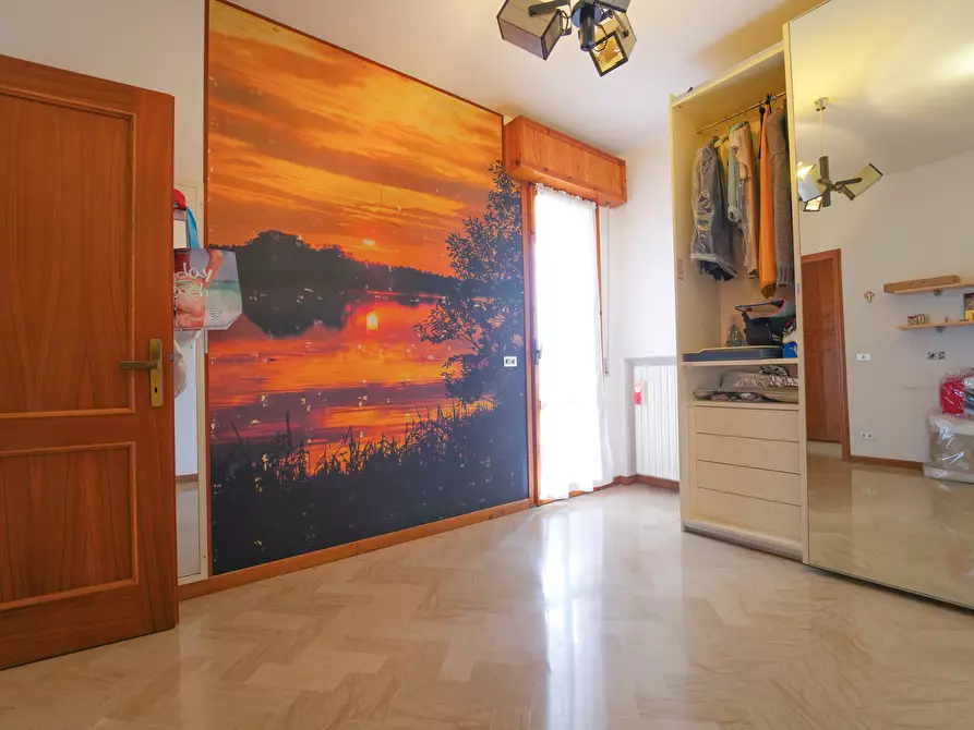 Immagine 46 di Pentalocale in vendita  in Via Busca 115 a Santarcangelo Di Romagna