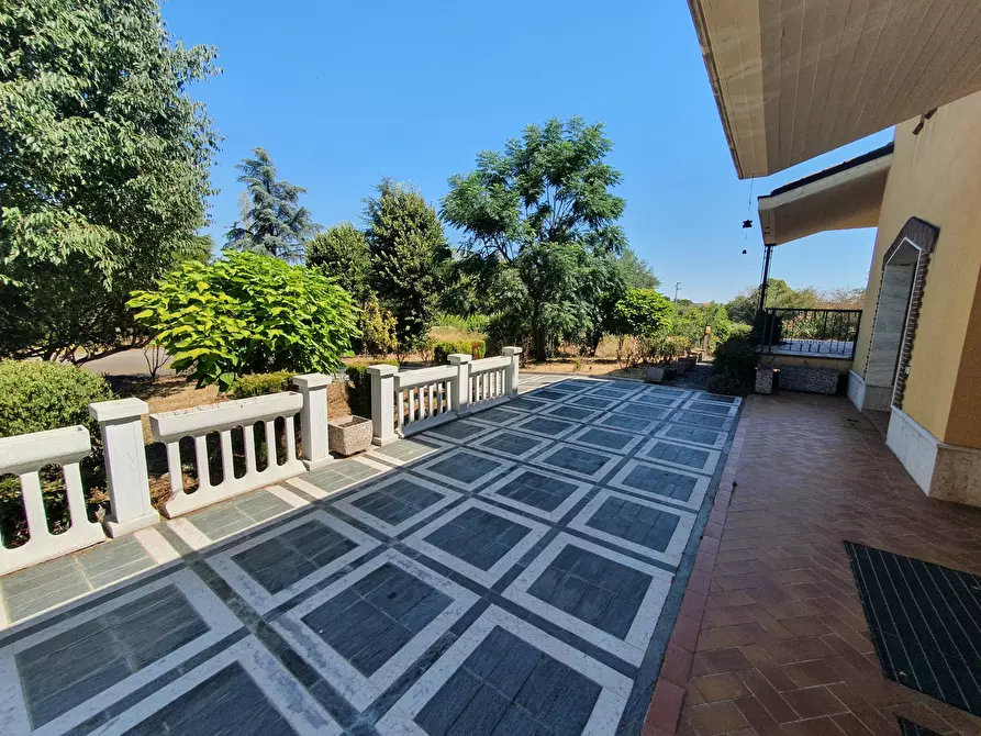 Immagine 9 di Villa in vendita  in dalla chiesa a Santarcangelo Di Romagna