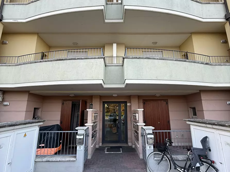 Immagine 40 di Trilocale in vendita  in Via Giorgio La Pira a Savignano Sul Rubicone