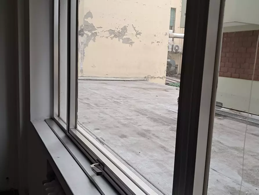 Immagine 10 di Ufficio in vendita  a Santarcangelo Di Romagna