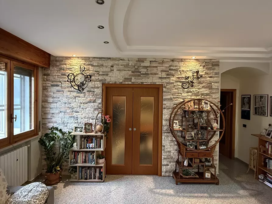 Immagine 12 di Pentalocale in vendita  in Piazza Fratelli Rosselli a Santarcangelo Di Romagna