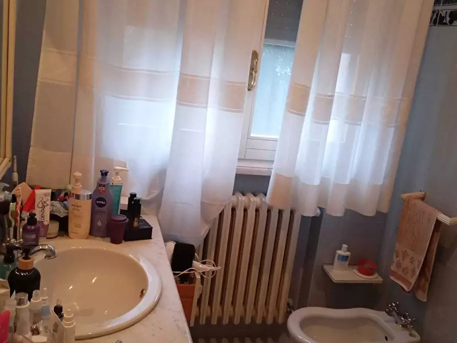 Immagine 13 di Pentalocale in vendita  in Piazza Fratelli Rosselli a Santarcangelo Di Romagna