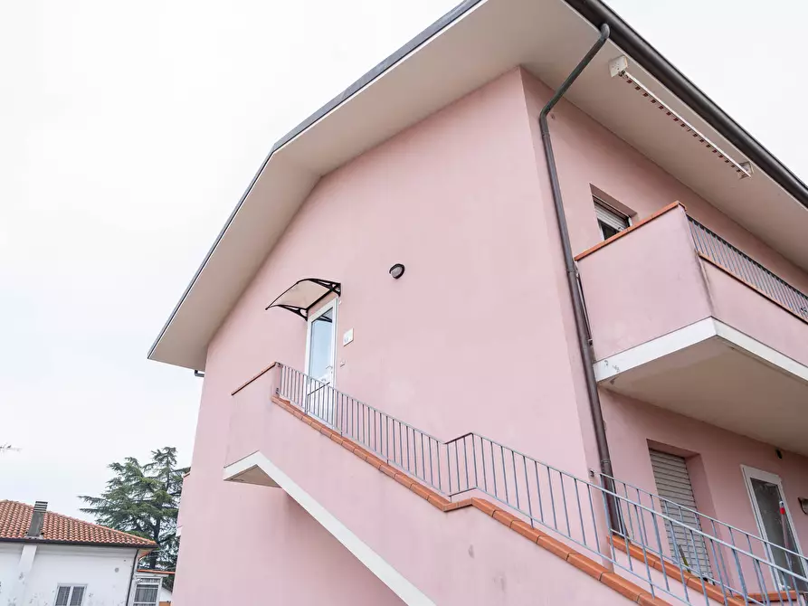 Immagine 34 di Trilocale in vendita  in Via Viola a Santarcangelo Di Romagna