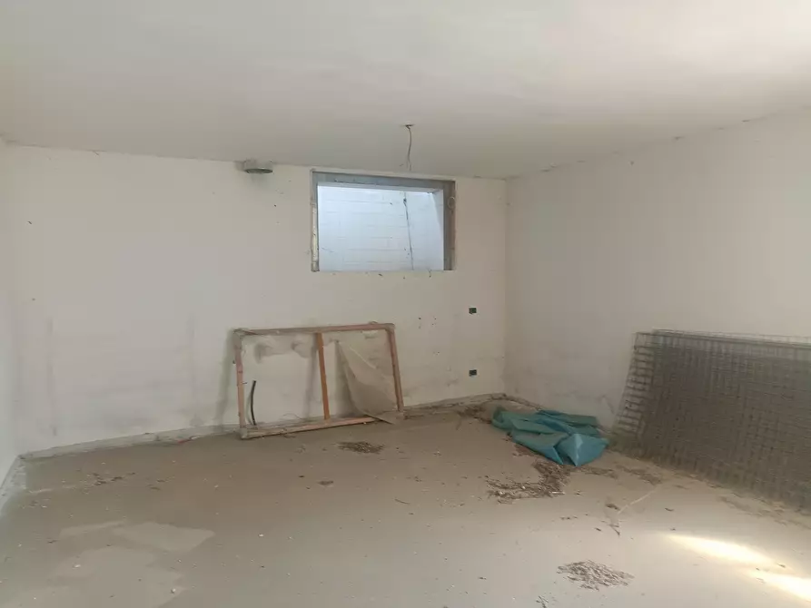 Immagine 10 di Casa bifamiliare in vendita  a Rimini