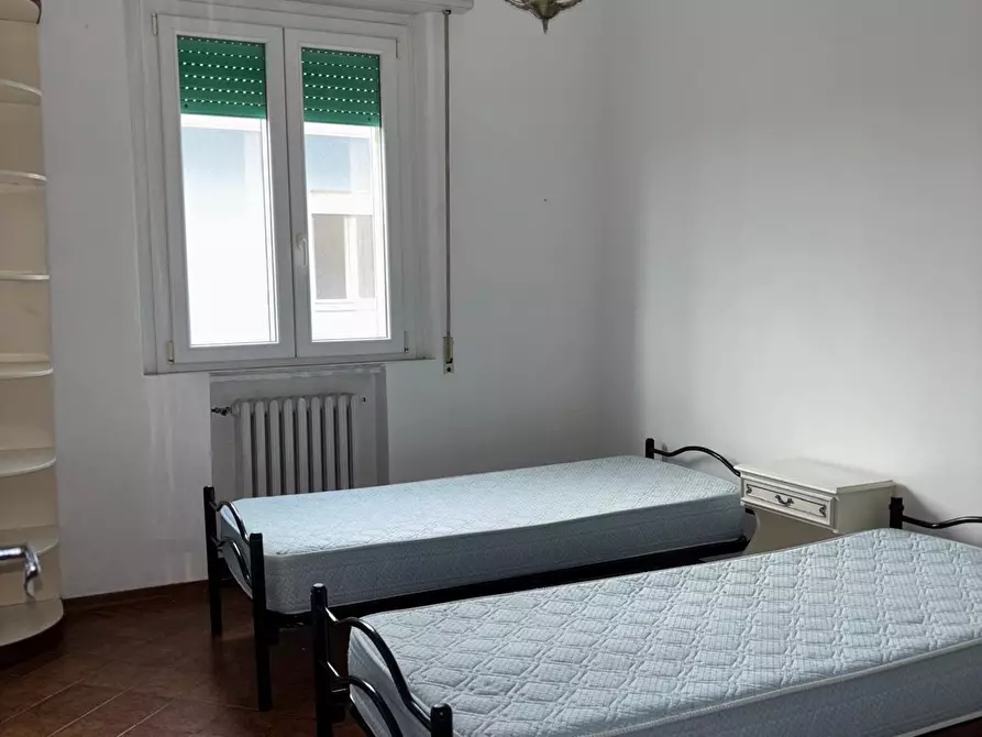 Immagine 5 di Quadrilocale in vendita  in Via Monte San Michele 11 a Rimini