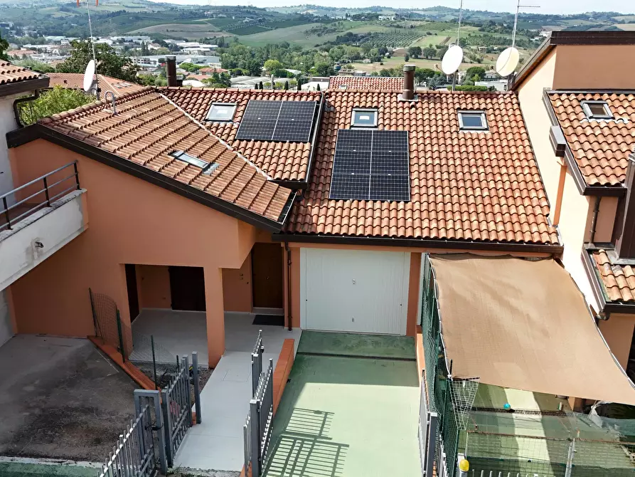 Immagine 10 di Villetta a schiera in vendita  in Via Rigardara 11 a Coriano