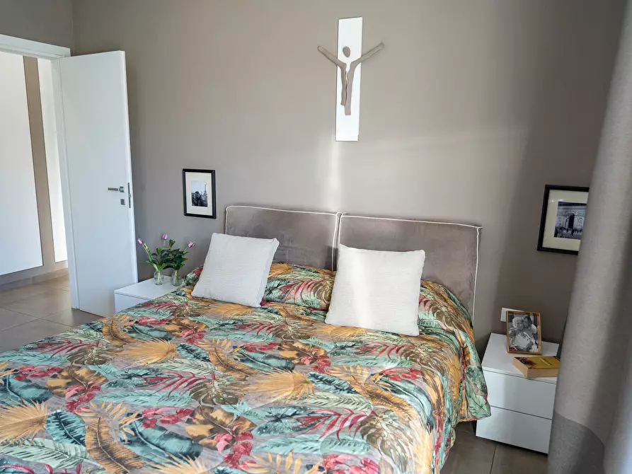 Immagine 15 di Quadrilocale in vendita  in Viale San Gottardo a Rimini