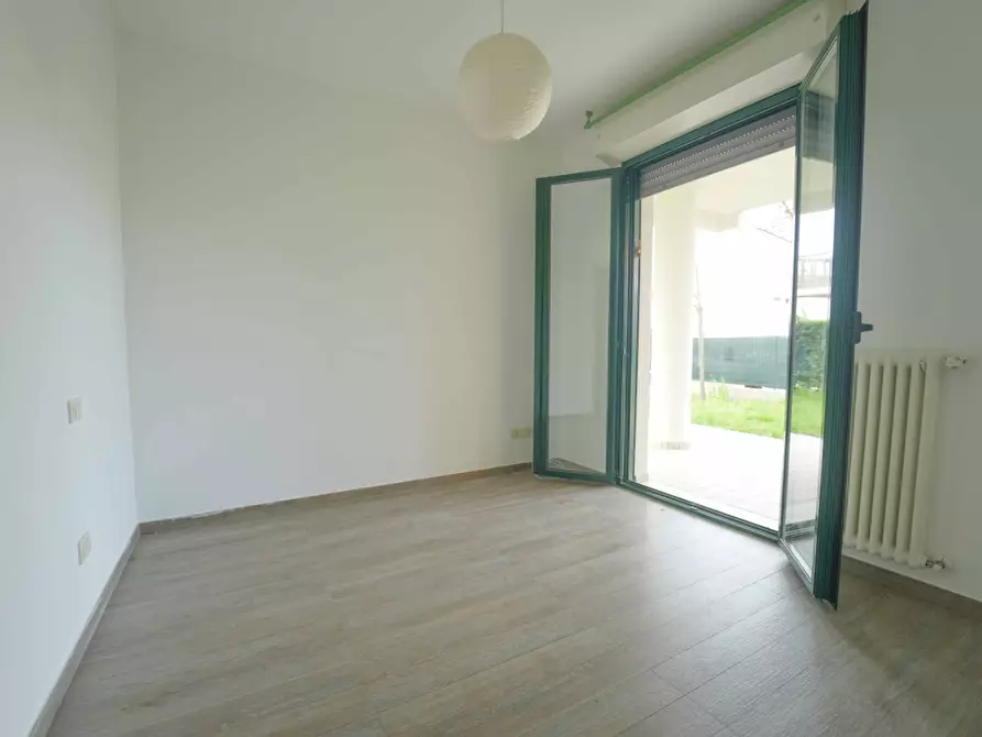 Immagine 6 di Trilocale in vendita  in Viale Tocra 10A a Rimini