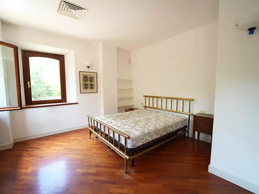 Immagine 38 di Villa in vendita  in Via Molino Ronci 8 a Rimini