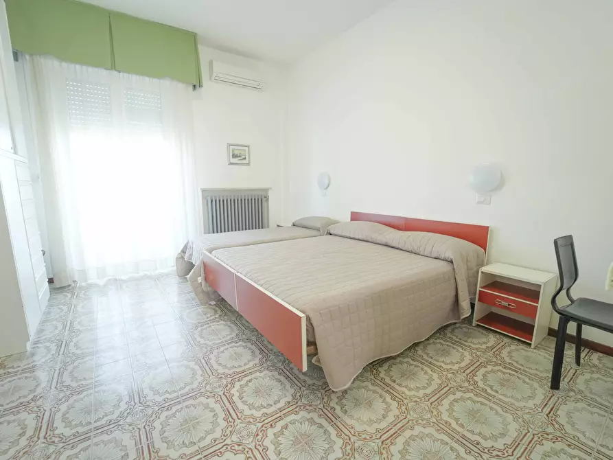 Immagine 38 di Palazzo in vendita  in Via Albio Tibullo 40 a Bellaria-Igea Marina