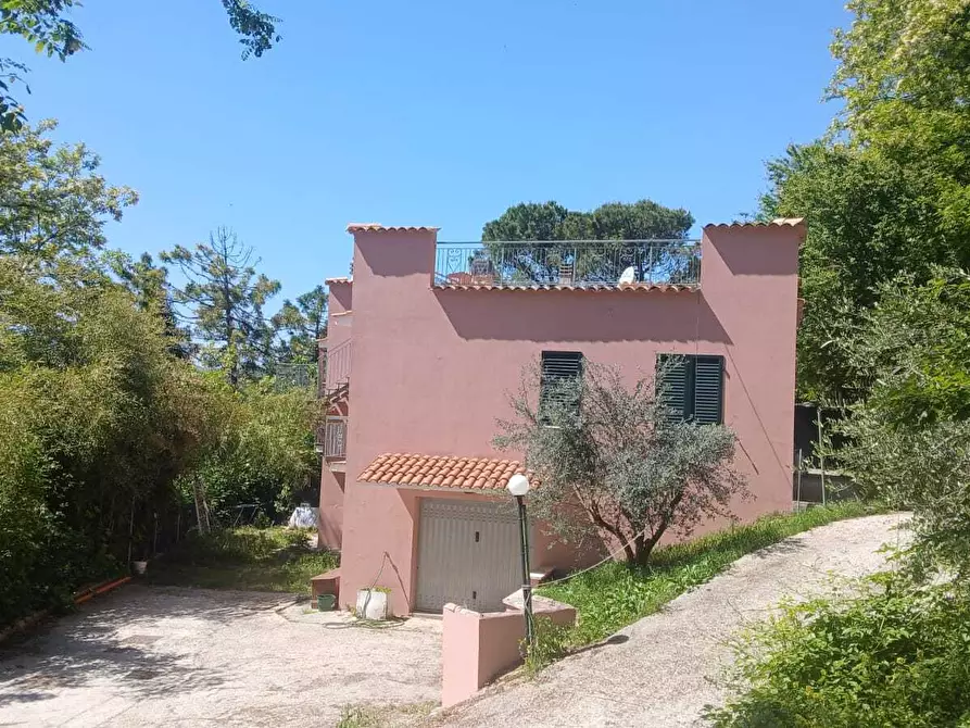 Immagine 1 di Villetta a schiera in vendita  in Via Cà Muratore a Gemmano