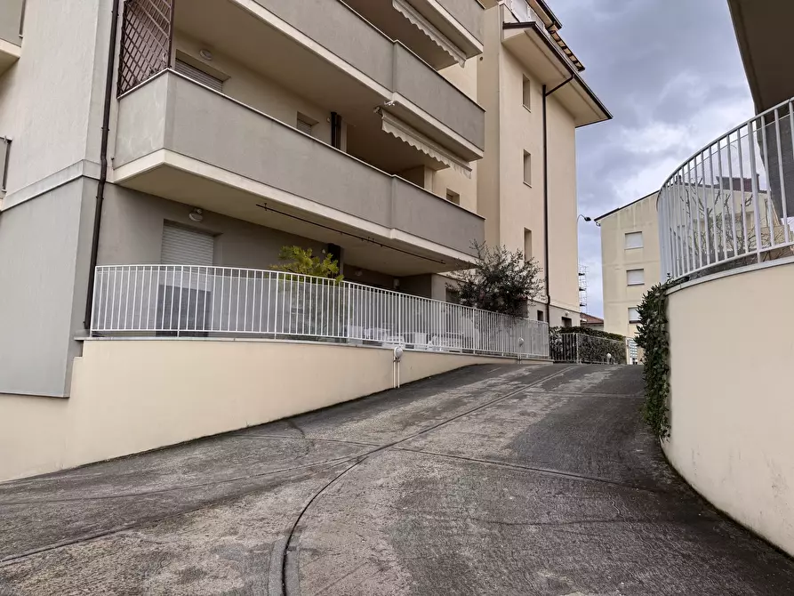 Immagine 3 di Attico in vendita  in Via Zaccagnini 5 a Rimini