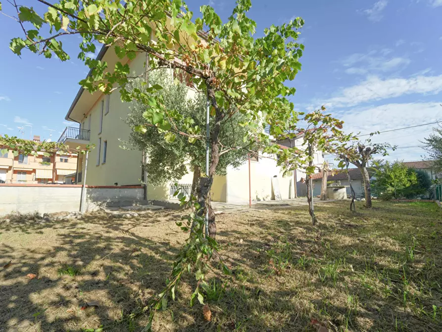 Immagine 13 di Villetta a schiera in vendita  in Via riccione a Santarcangelo Di Romagna