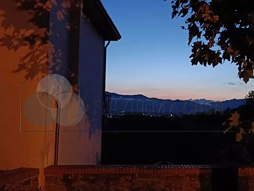 Immagine 23 di Quadrilocale in vendita  in Via Venezia 54 a Santo Stefano Di Magra