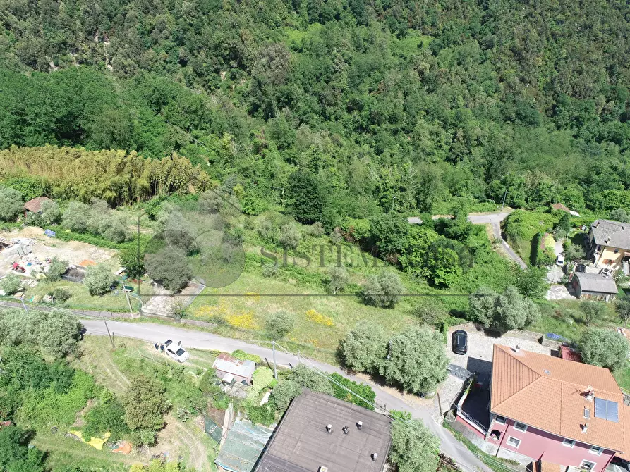 Immagine 2 di Casa indipendente in vendita  a Follo