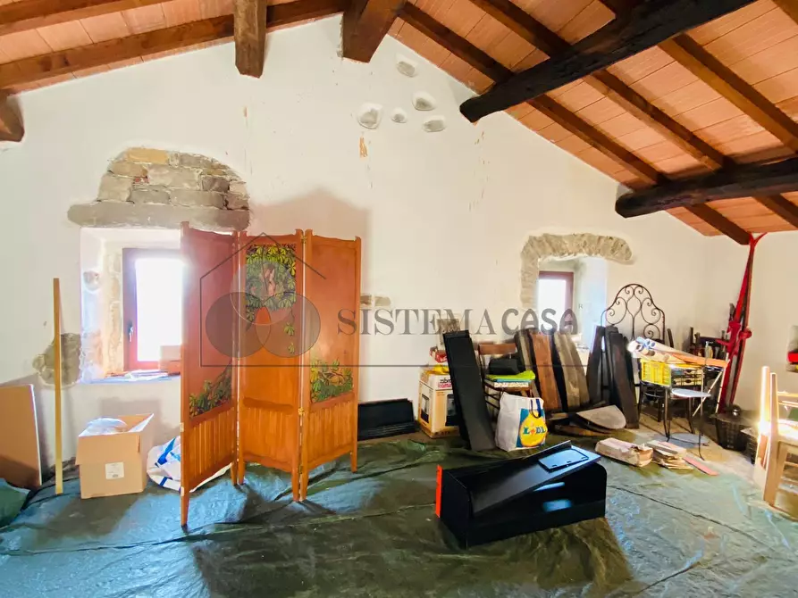 Immagine 40 di Rustico / casale in vendita  in Via Borgo di Sopra Giucano 10 a Fosdinovo