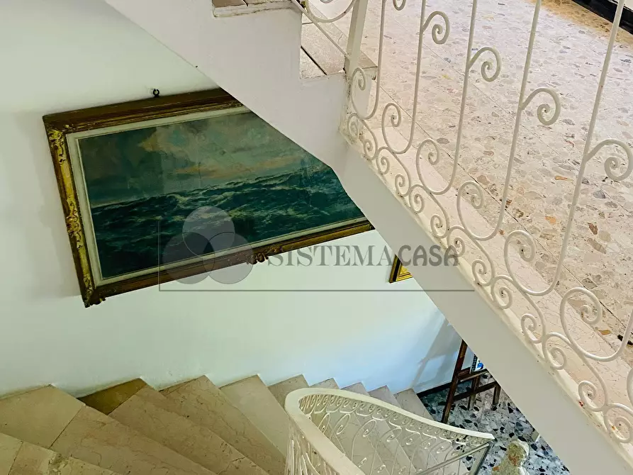 Immagine 33 di Villa in vendita  in Via Fratelli Aristide e Alduino Castellini 8 a Vezzano Ligure