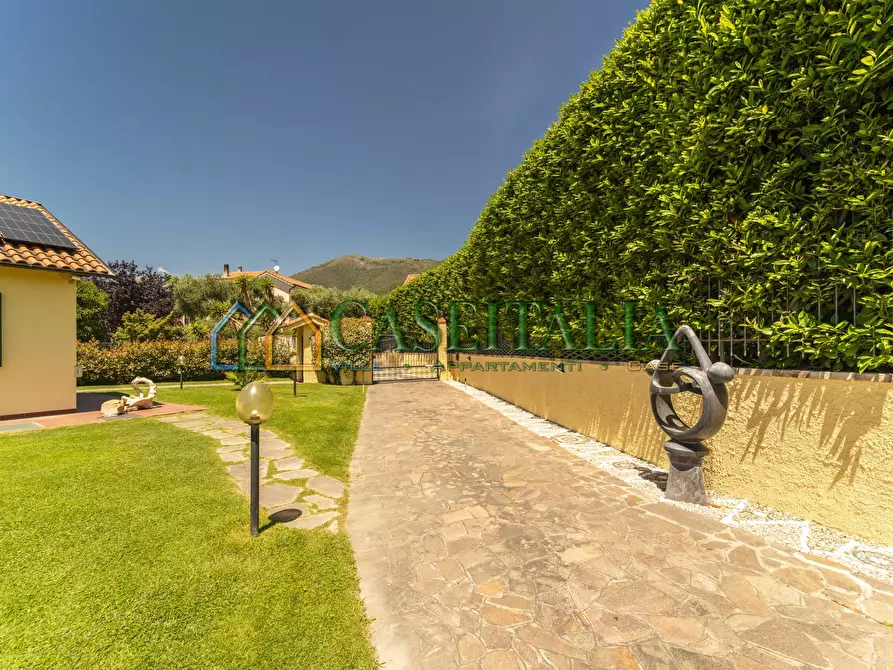 Immagine 51 di Casa indipendente in vendita  a Cisano Sul Neva