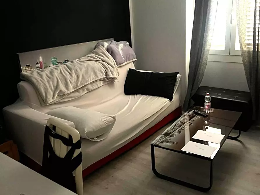 Immagine 9 di Quadrilocale in vendita  in Via Sir Thomas Hanbury 39 a Ventimiglia