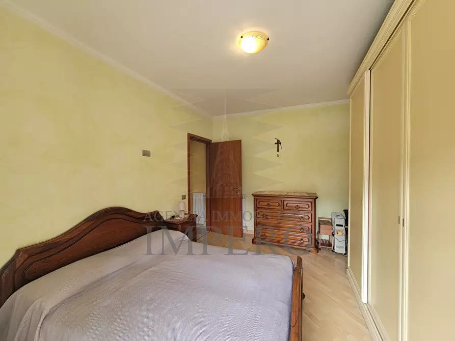 Immagine 12 di Trilocale in vendita  in Corso della Repubblica 136 a Camporosso