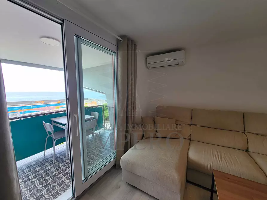 Immagine 21 di Bilocale in vendita  in Corso Guglielmo Marconi 169 a San Remo